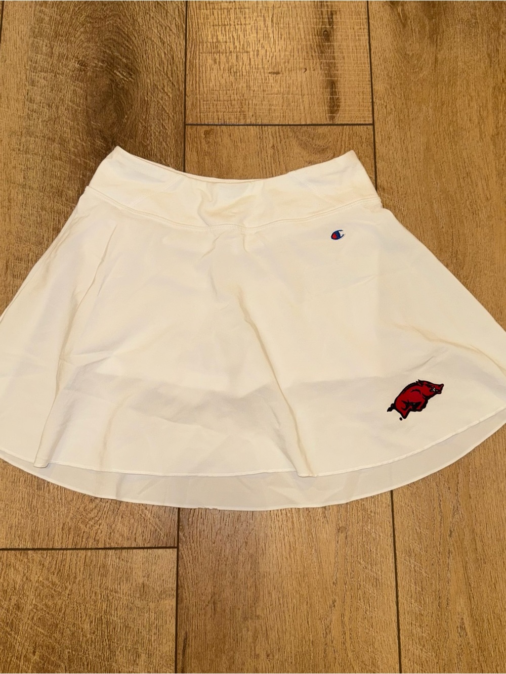 Champion White tennis Skirt with Red Razorback